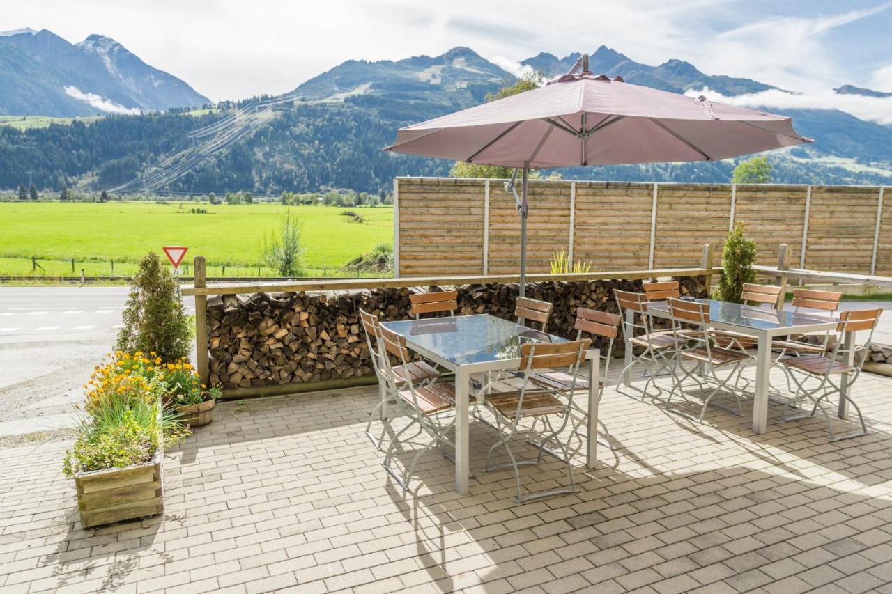 Praga Apartments & Restaurant Zell Am See-Kaprun Пізендорф Екстер'єр фото